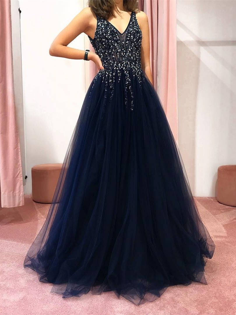 Robe de soirée en tulle perlé deals