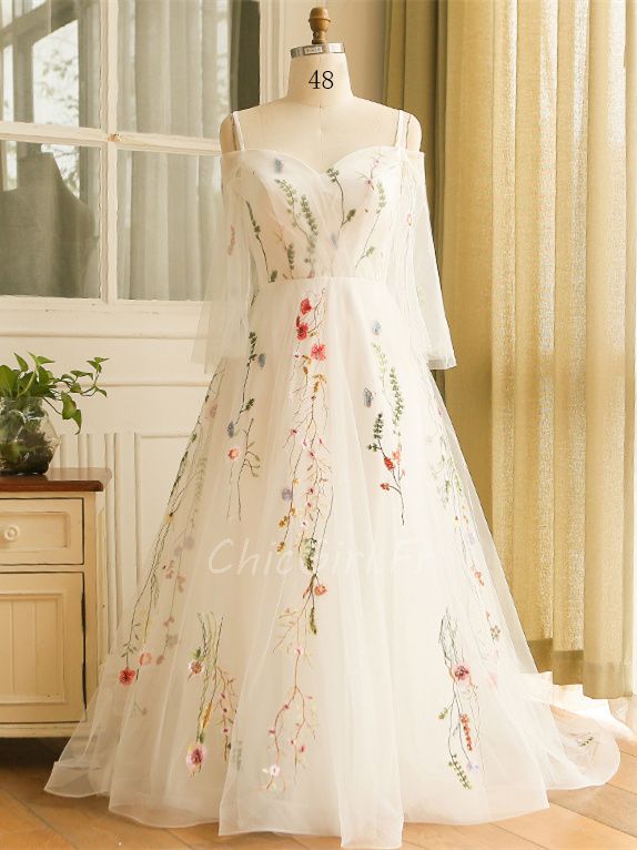 Robe De Mariee Champetre Grande Taille Tulle Fleurie Epaule Denudee