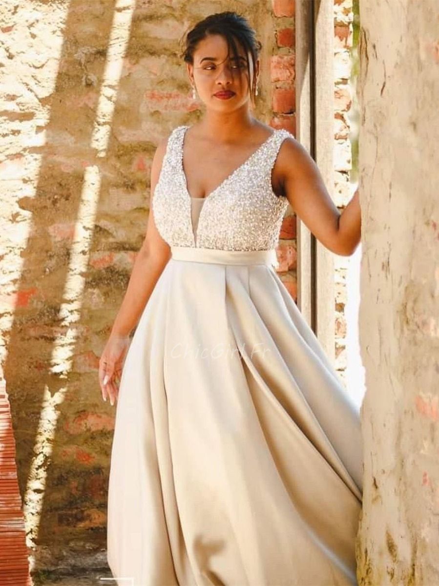 Robe De Mariee Grande Taille Perlee Satin Champagne Decollete V Plongeant