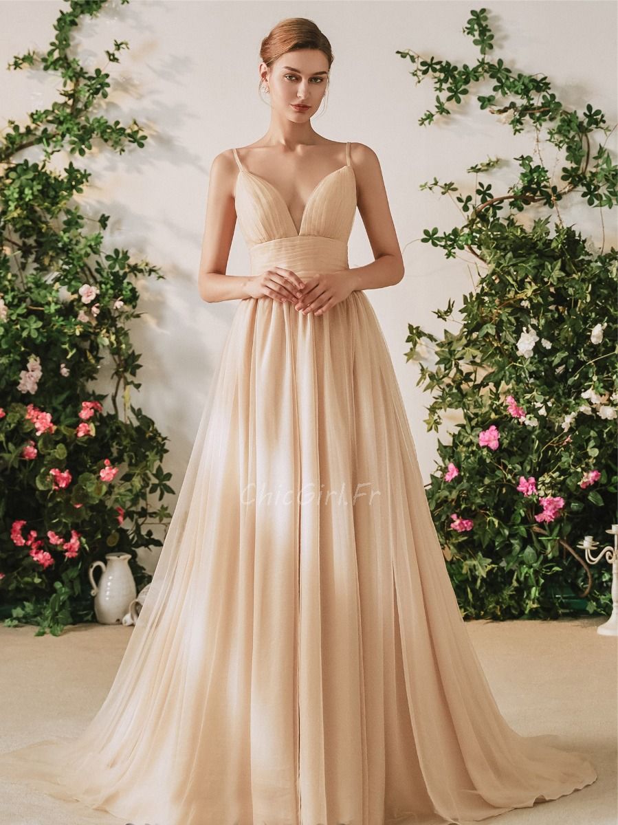 Robe De Mariee Trapeze Decollete Plongeant Tulle Champagne Simple Bretelle Fine