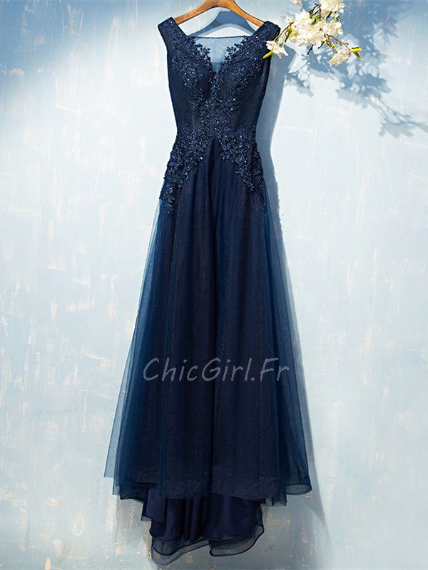 Robe elegante bleu marine 2025