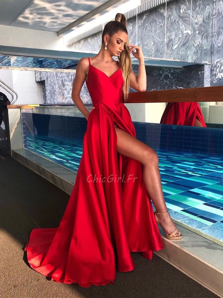 Robe shop fendue coté