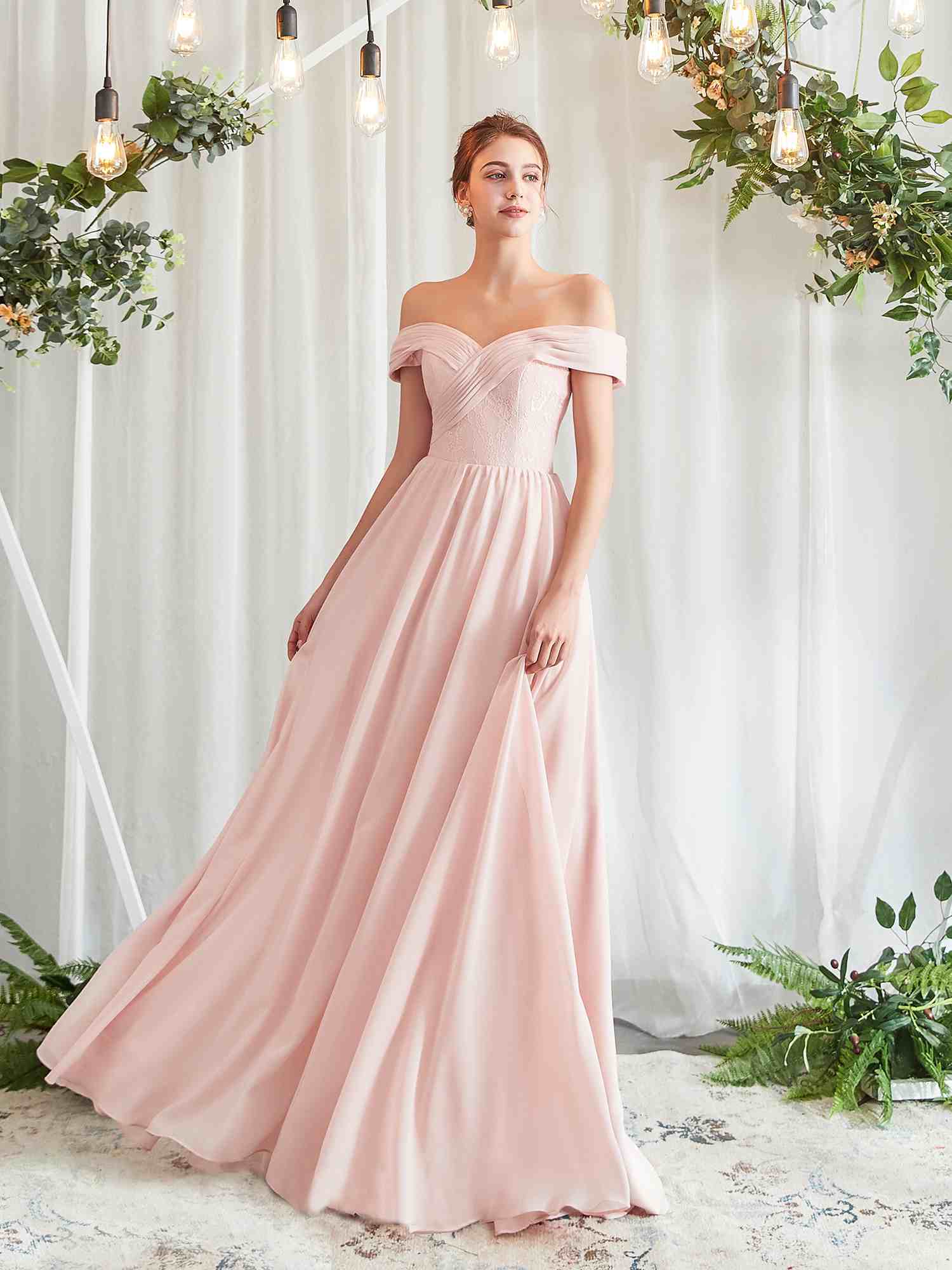 Robe Ceremonie Demoiselle d honneur Epaule Tombante Rose Pale Mousseline Fluide Longue