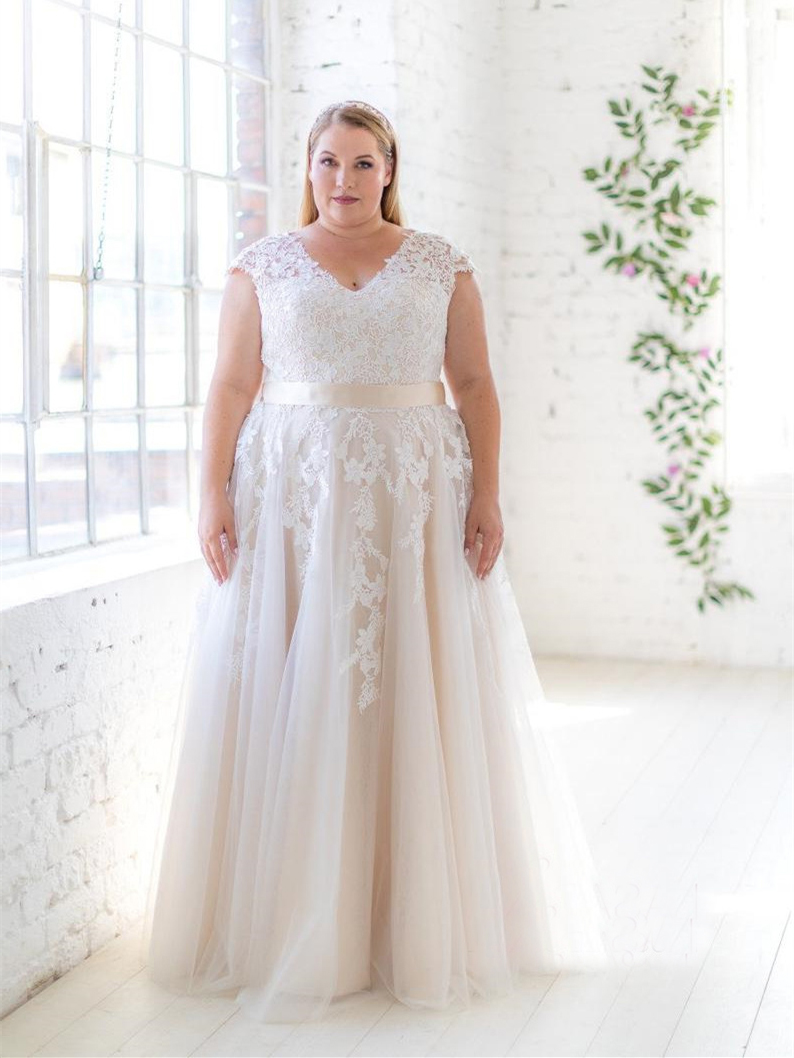 Robe de mariée store courte pour femme ronde