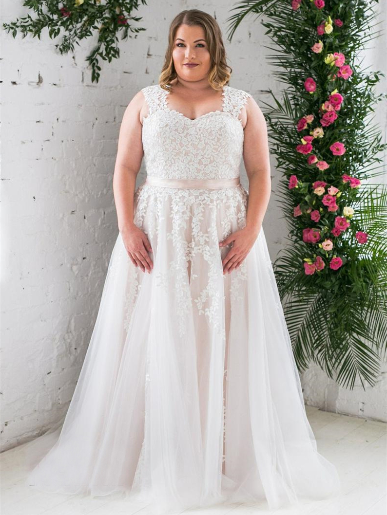 Décolleté grande taille top